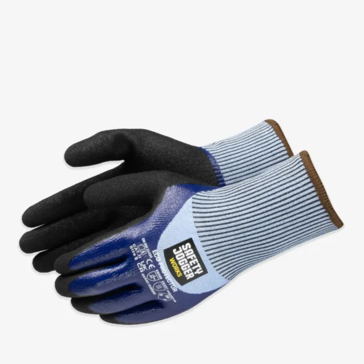 GUANTES DE POLIETILENO RESISTENTE AL CORTE CON DOBLE REVESTIMIENTO DE NITRILO. MOD. PROTECTOR, MARCA SAFETY JOGGER. NIVEL AL CORTE C. ESTANDAR DE SEGURIDAD 4X44C. CUMPLE CON EN 420:2016 – EN 388:2016 – PROTECTOR